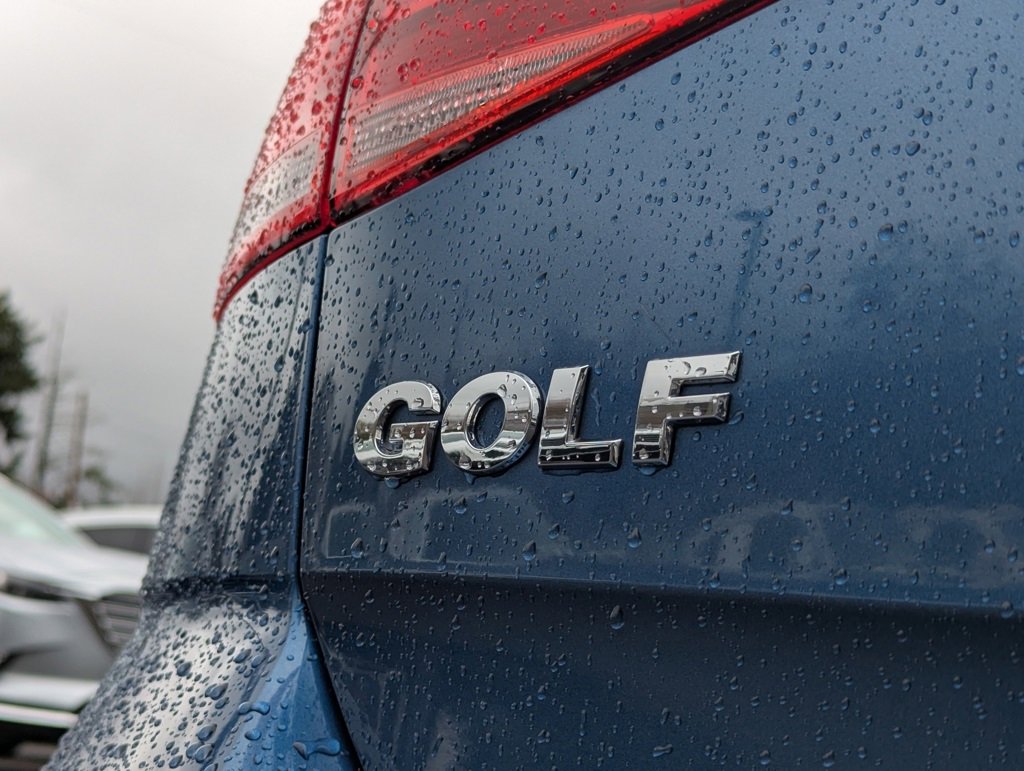 Used 2019 Volkswagen Golf S image 27