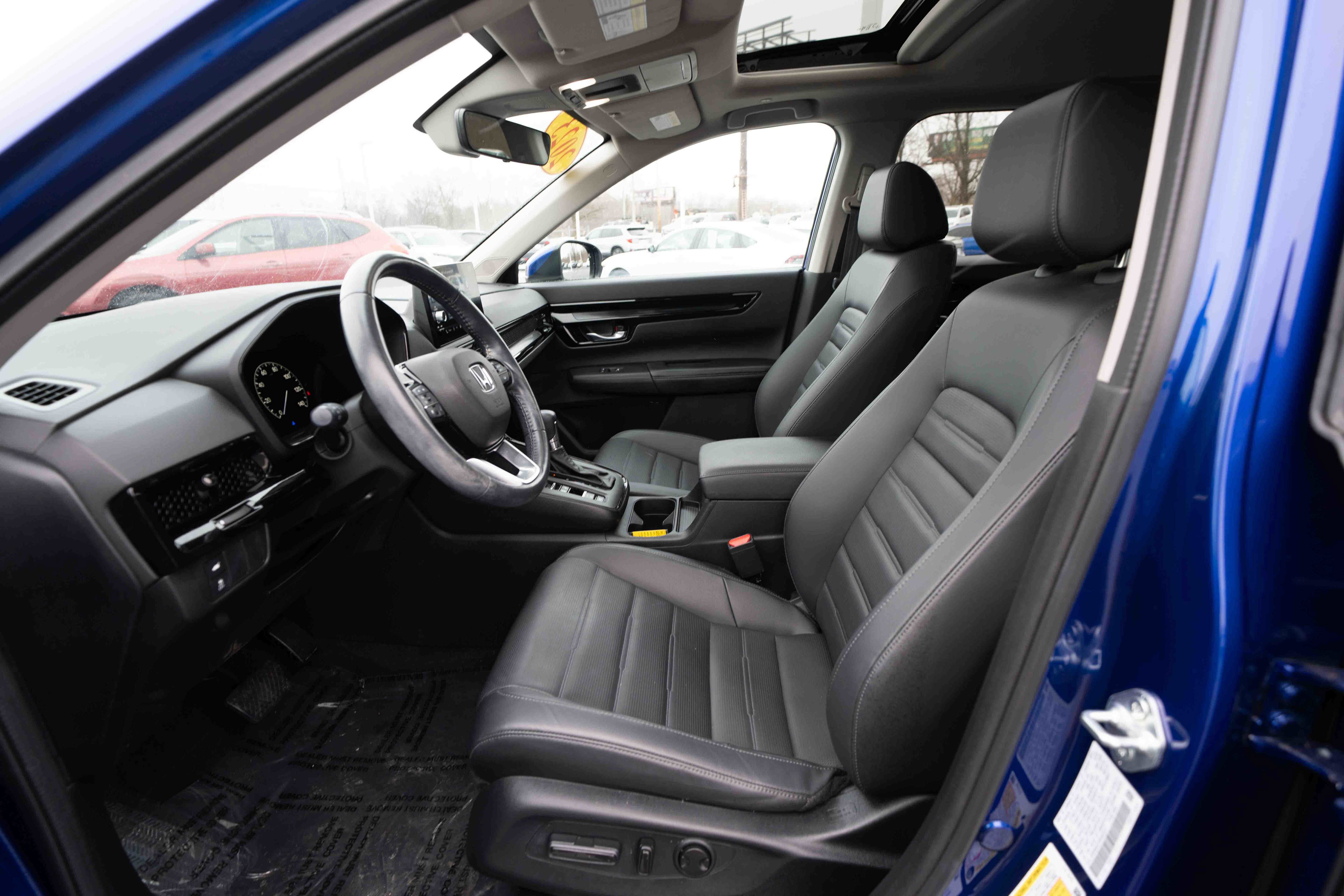 Used 2023 Honda CR-V EX-L image 9