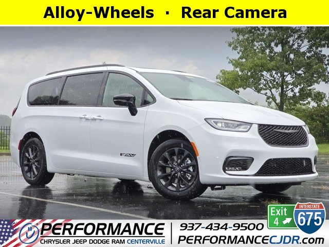 New 2025 Chrysler Pacifica Select w/ Fav Edition Package video 1