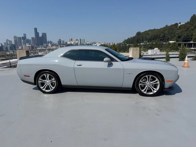 Used 2022 Dodge Challenger R/T w/ Shaker Package RWD image 2