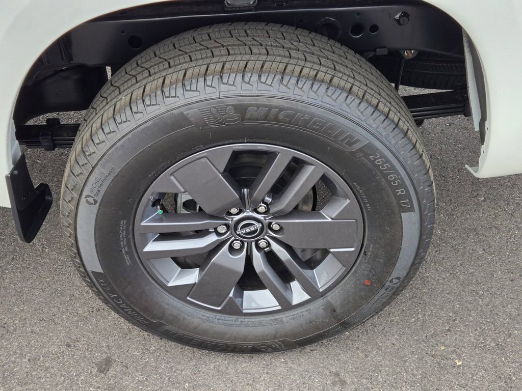 New 2026 Nissan Frontier SV w/ Tow Package AWD/4WD image 5