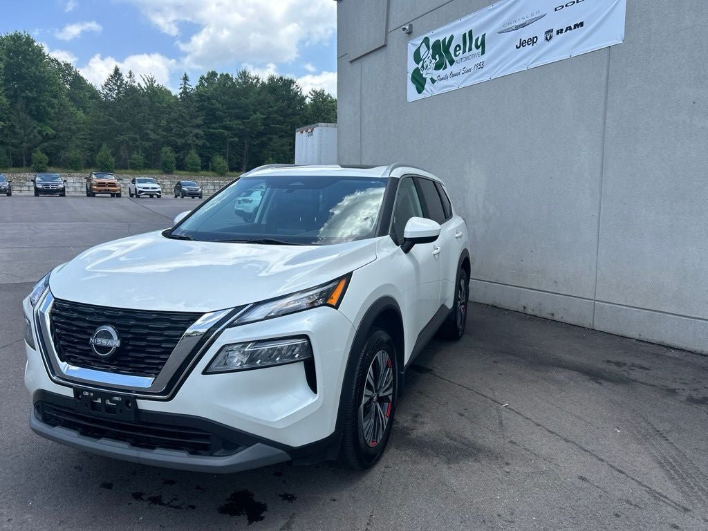 Used 2023 Nissan Rogue SV w/ SV Premium B Package