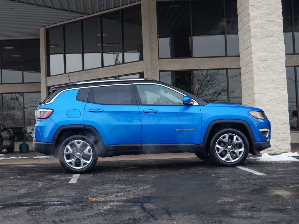 Used 2018 Jeep Compass Limited image 4