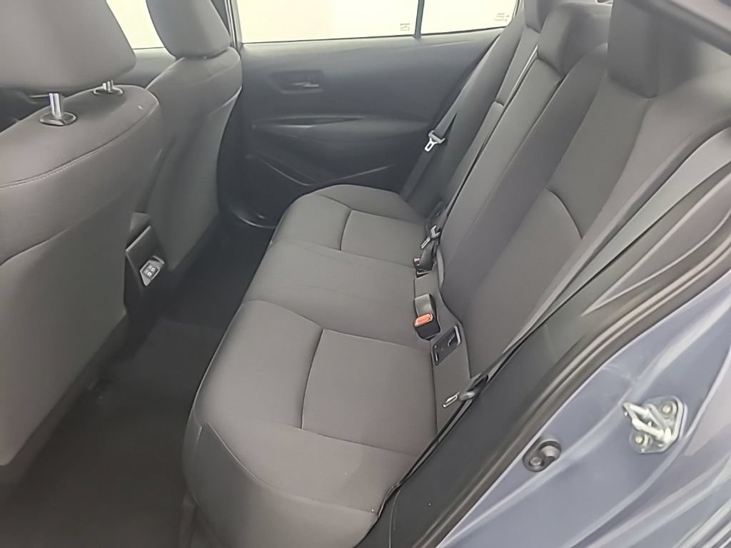 Used 2025 Toyota Corolla LE FWD image 21