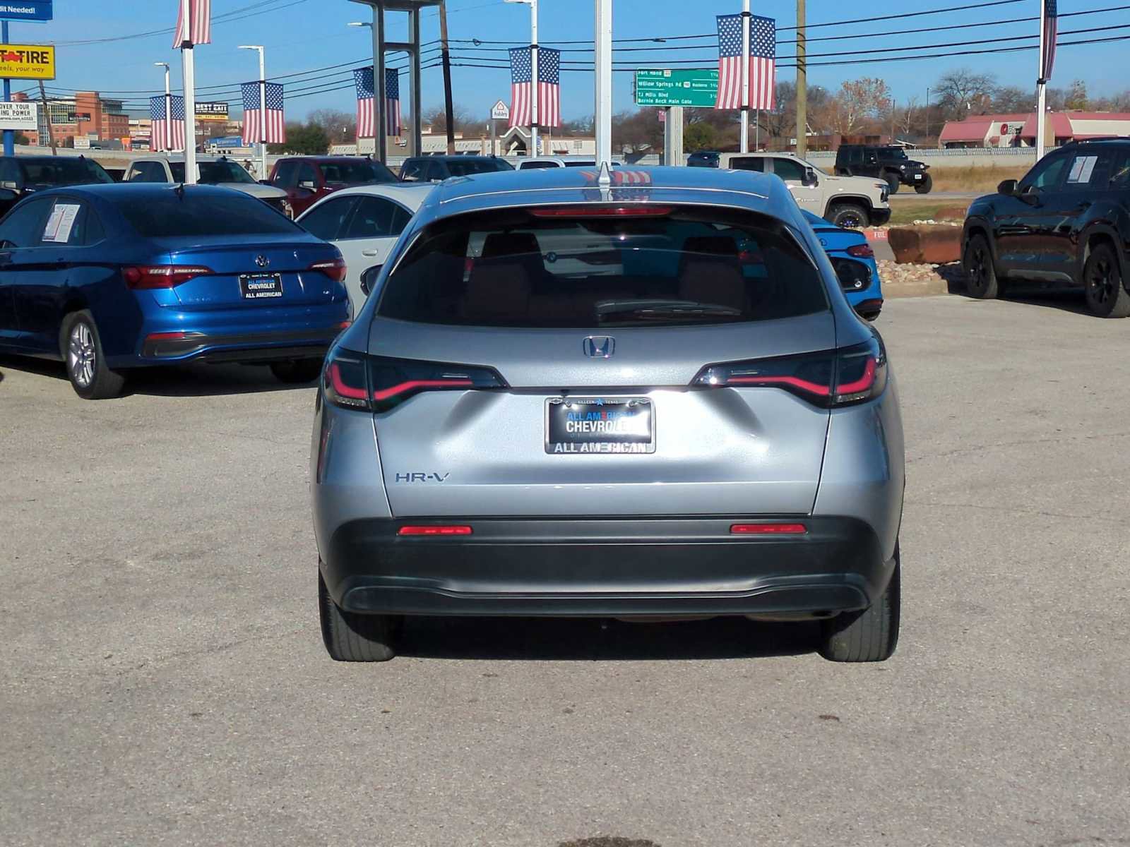 Used 2023 Honda HR-V LX image 7