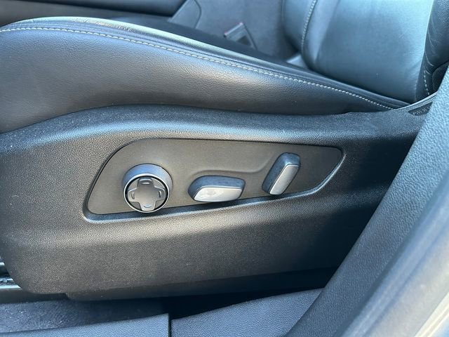 Used 2024 Cadillac XT4 Premium Luxury AWD/4WD image 21