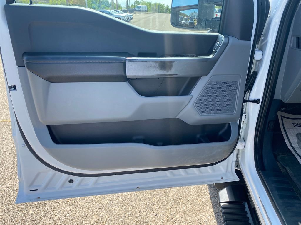 Used 2023 Ford F250 XL w/ STX Appearance Package AWD/4WD image 19
