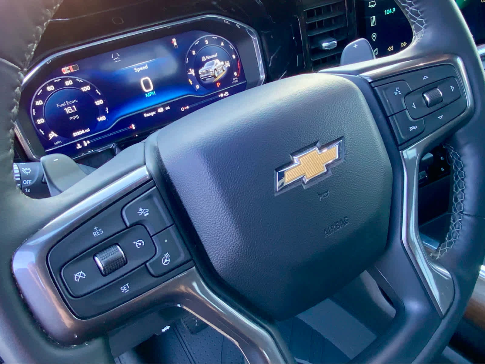 Used 2024 Chevrolet Silverado 1500 High Country w/ Technology Package image 42