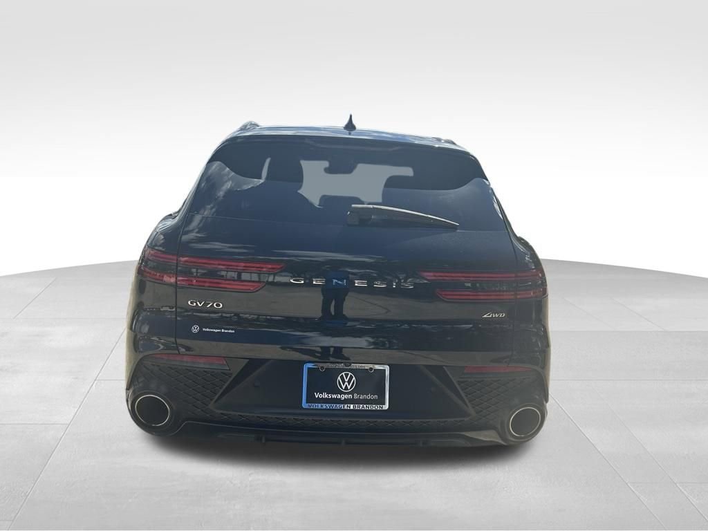 Used 2023 Genesis GV70 2.5T Sport Prestige w/ Sport Prestige Package image 4