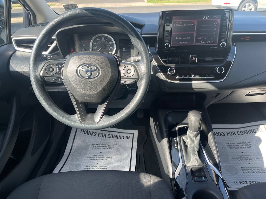 Used 2022 Toyota Corolla LE FWD image 18