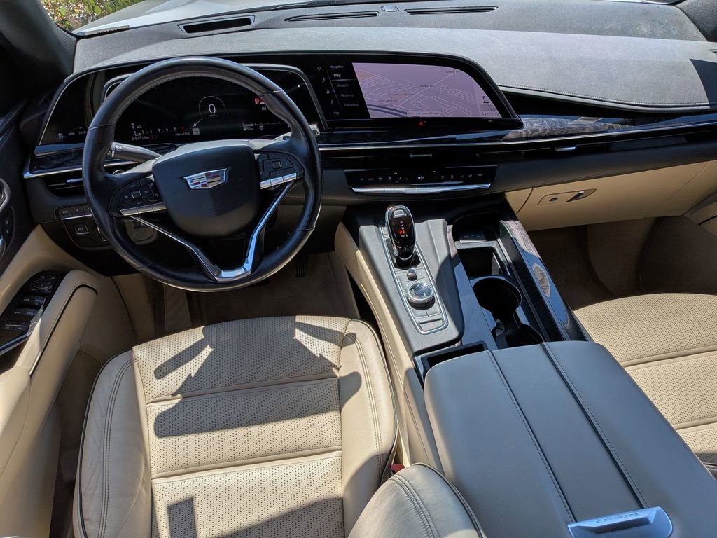 Used 2021 Cadillac Escalade ESV Premium Luxury w/ Driver Assist Tech Package image 22