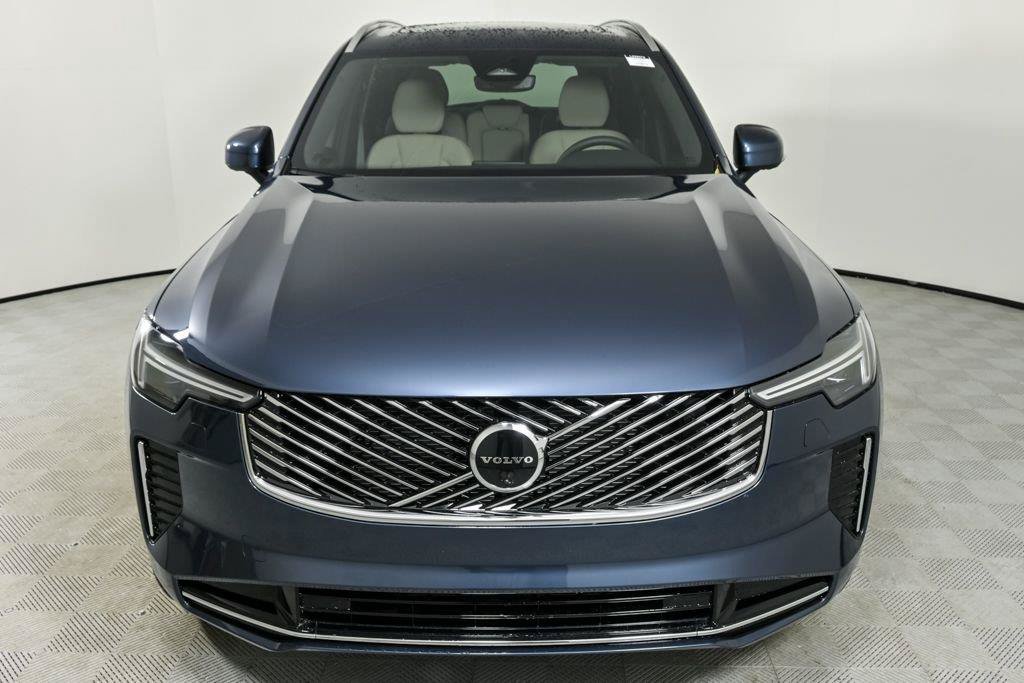 Used 2026 Volvo XC90 B6 Plus w/ Protection Package Premier AWD/4WD image 38