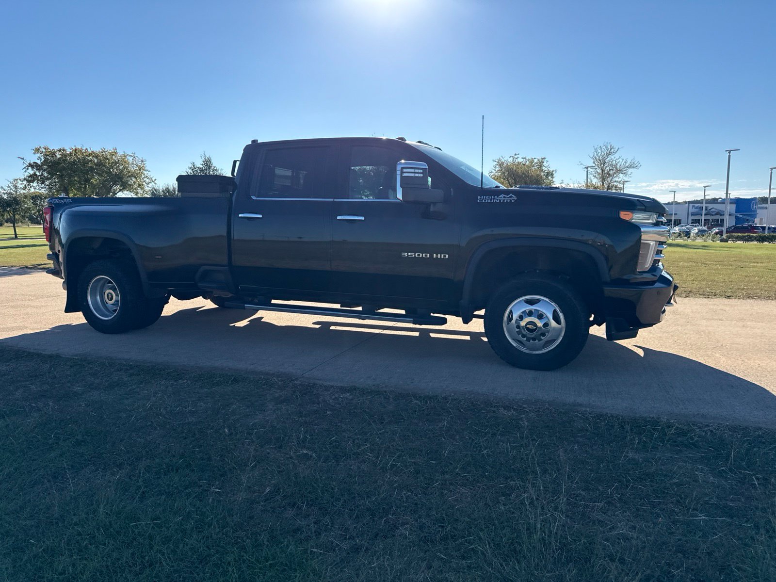 Used 2021 Chevrolet Silverado 3500 High Country AWD/4WD image 11