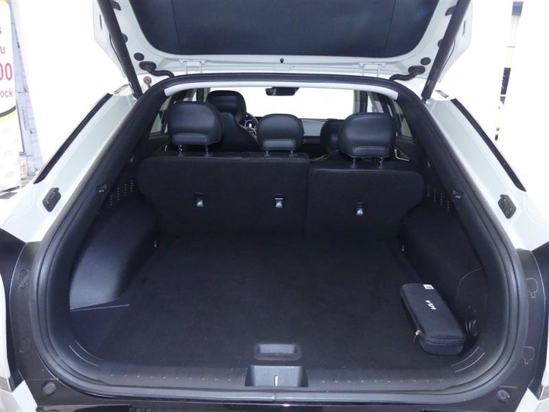 Used 2022 Kia EV6 Wind AWD/4WD image 27