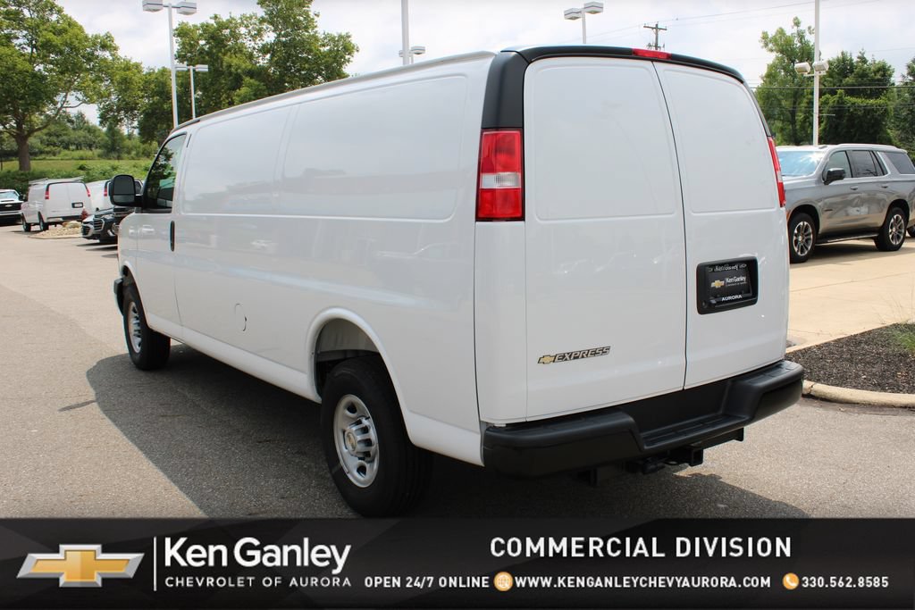 New 2026 Chevrolet Express 3500 Extended w/ Driver Convenience Package RWD image 22