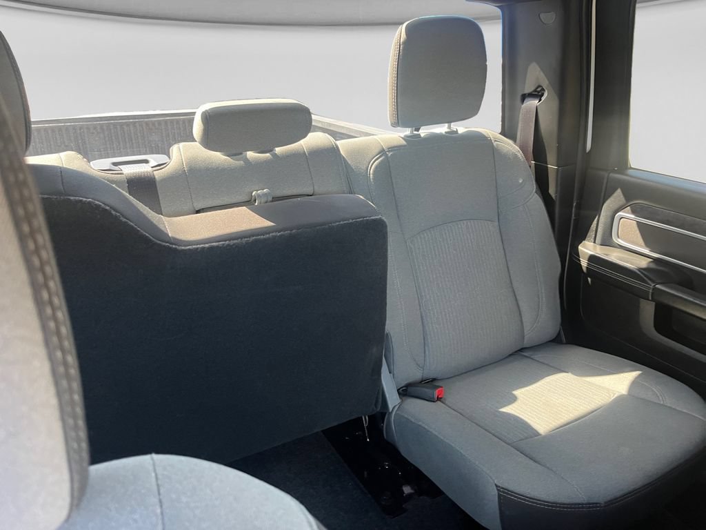 Used 2024 RAM 2500 Big Horn AWD/4WD image 20