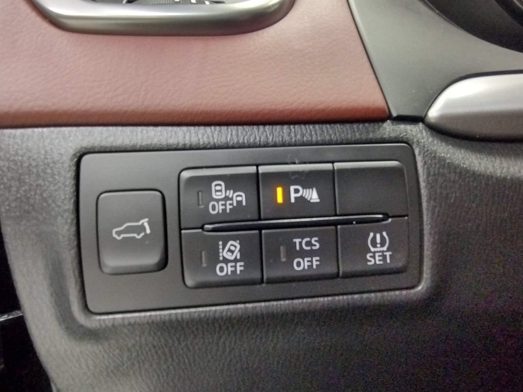 Used 2017 MAZDA CX-9 Signature AWD/4WD image 28