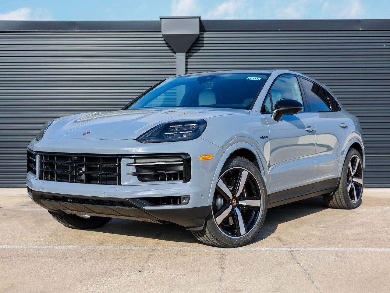 New 2026 Porsche Cayenne E-Hybrid Coupe image 1