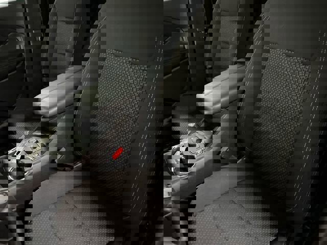 Certified 2022 GMC Terrain SLE w/ Driver Convenience Package image 19