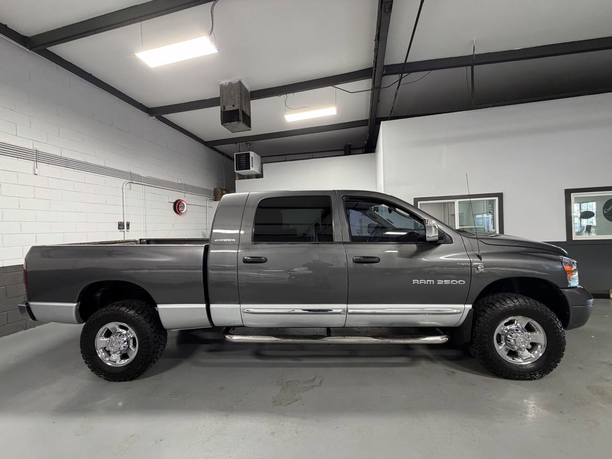 Used 2006 Dodge Ram 2500 Truck Laramie image 4