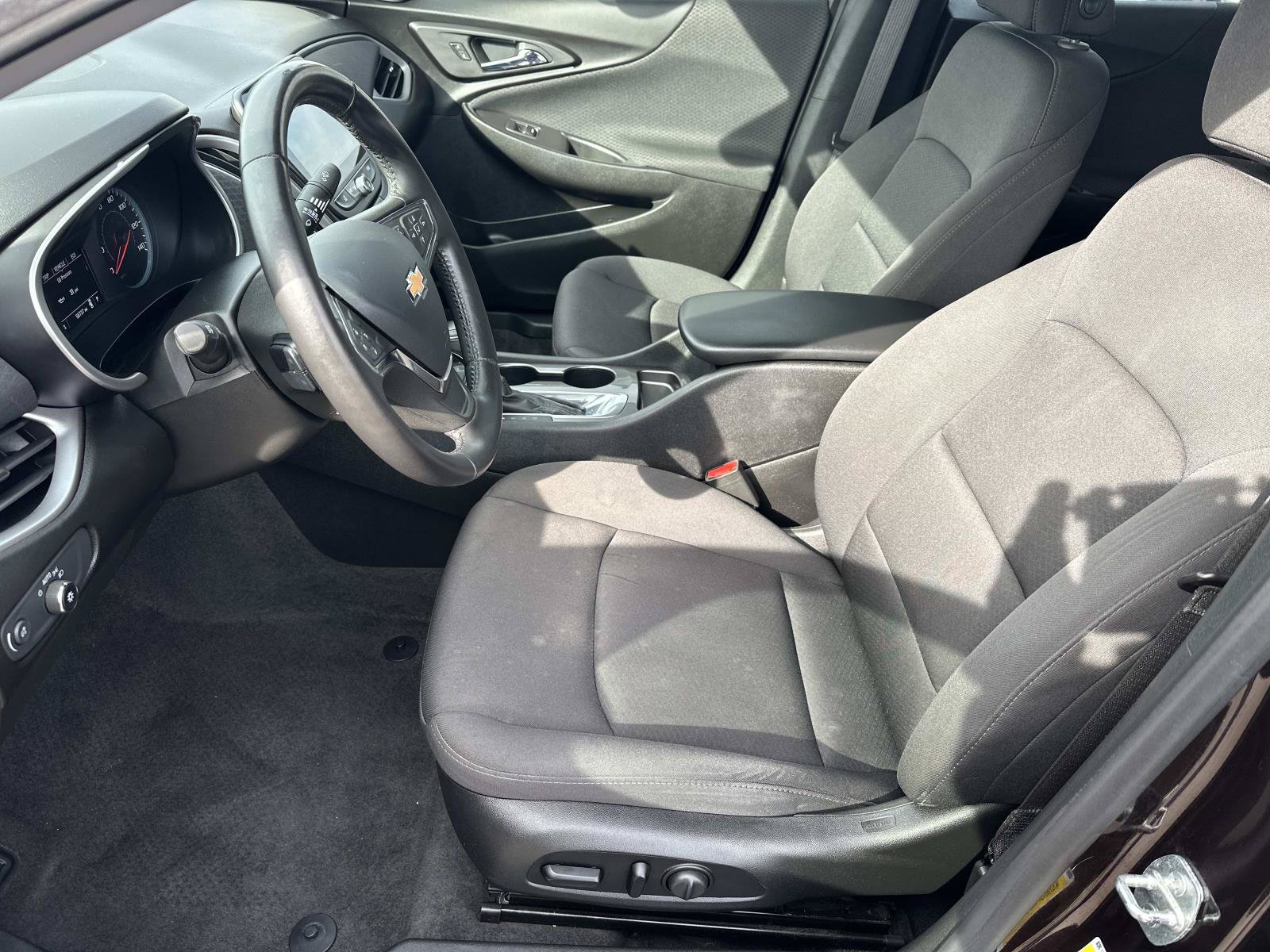 Certified 2020 Chevrolet Malibu RS w/ LPO, Convenience Package 1 FWD image 18