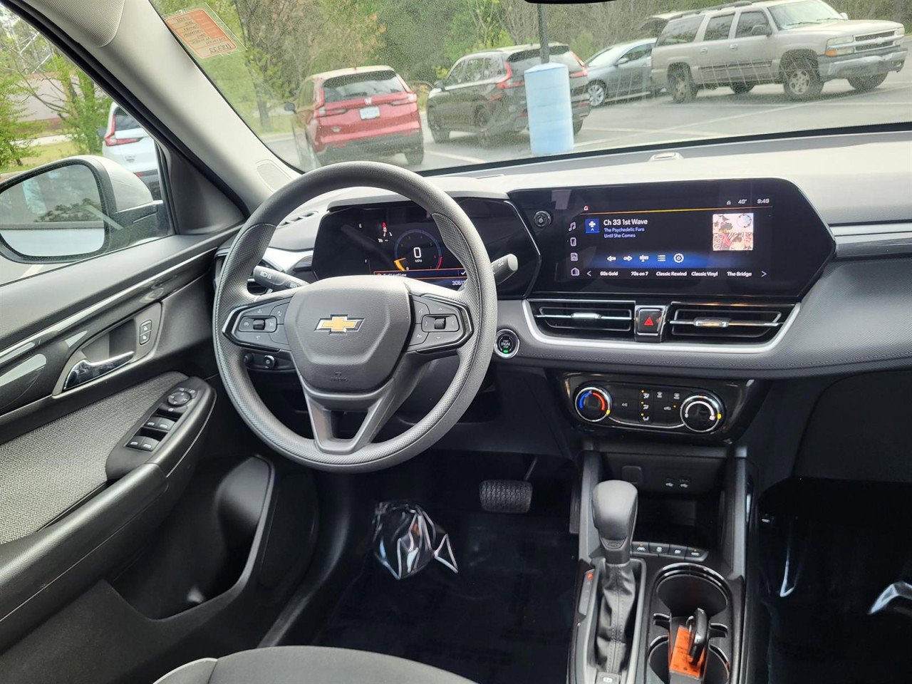 Used 2025 Chevrolet TrailBlazer LT AWD/4WD image 15
