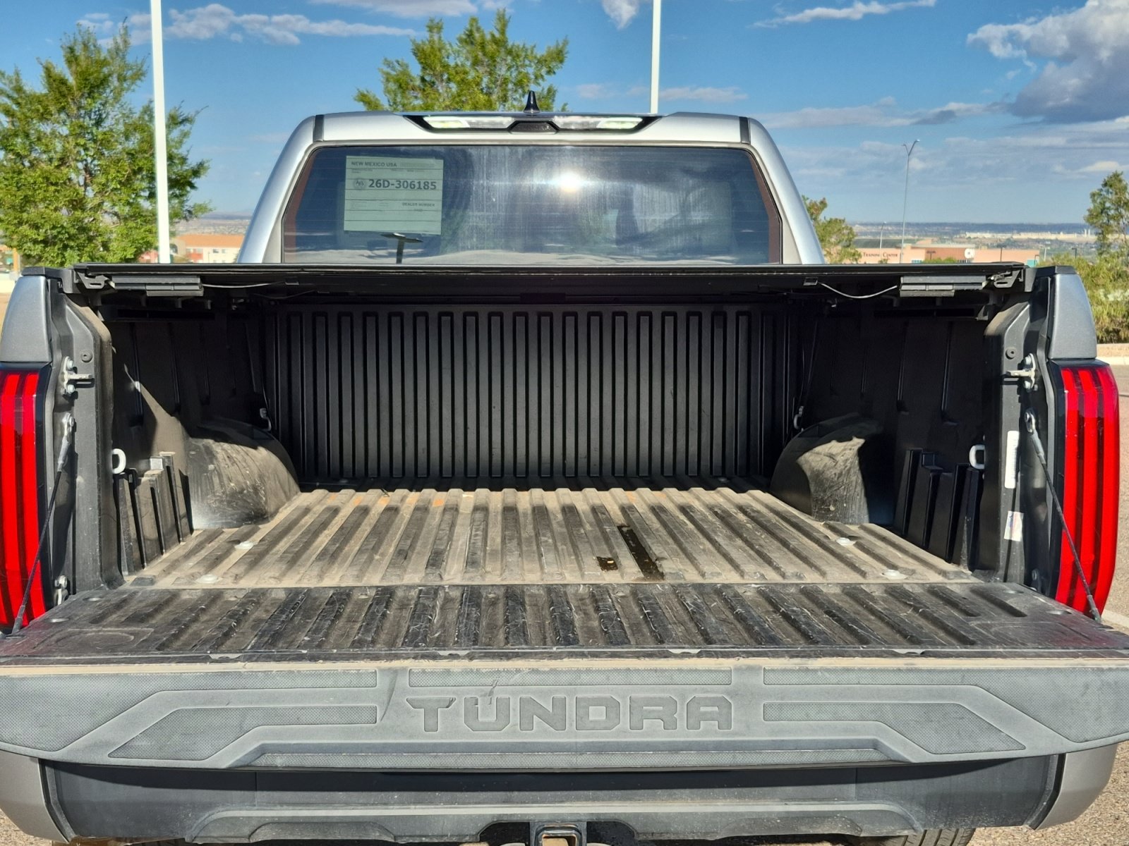 Used 2022 Toyota Tundra SR5 w/ SR5 Premium Package RWD image 19