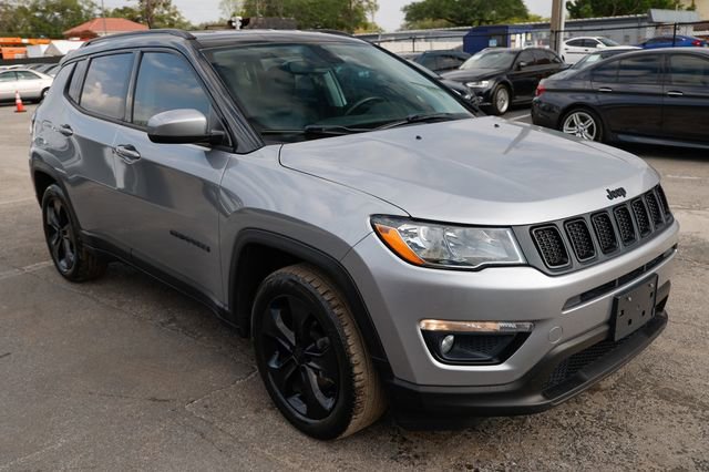 Used 2019 Jeep Compass Latitude image 18