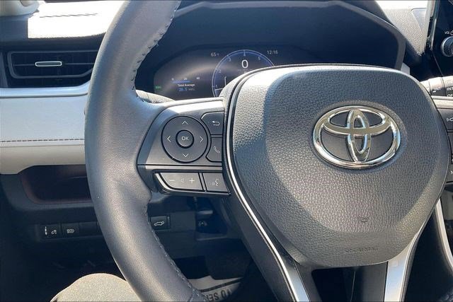 Used 2024 Toyota RAV4 Limited image 21