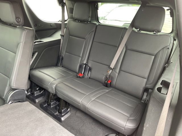 Used 2025 Chevrolet Tahoe LT AWD/4WD image 28