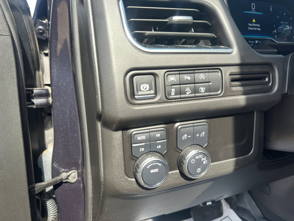 Certified 2024 Chevrolet Tahoe Z71 w/ Luxury Package image 21