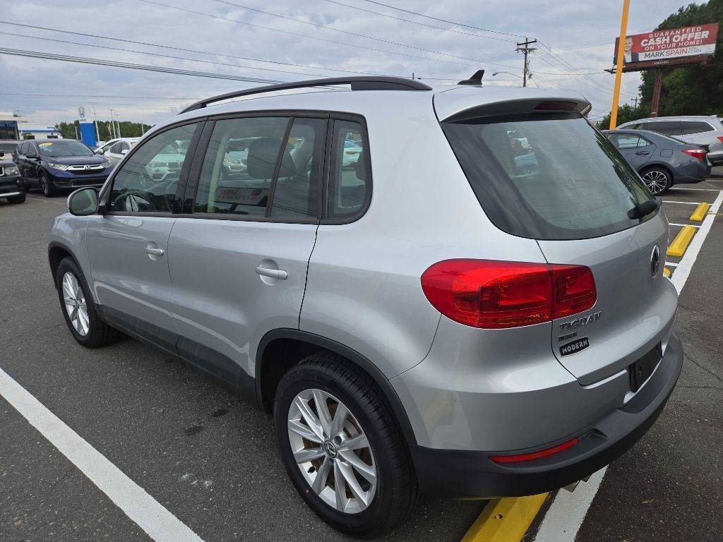 Used 2018 Volkswagen Tiguan Limited w/ Premium Package FWD image 8