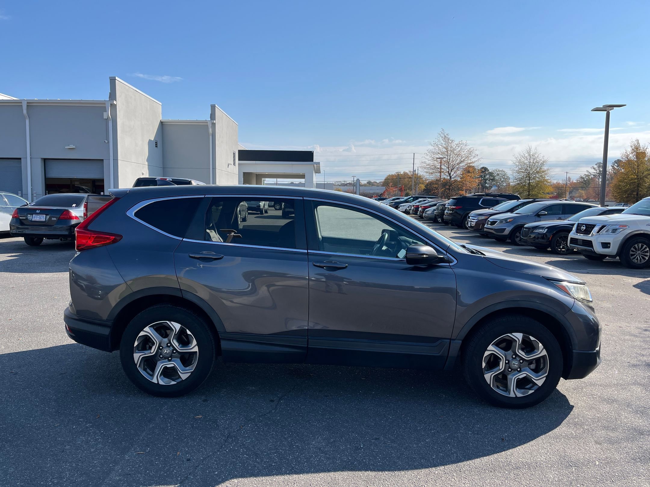 Used 2019 Honda CR-V EX-L image 10