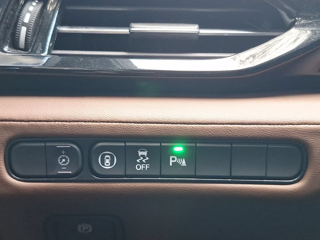 Used 2024 Acura MDX w/ Technology Package AWD/4WD image 29