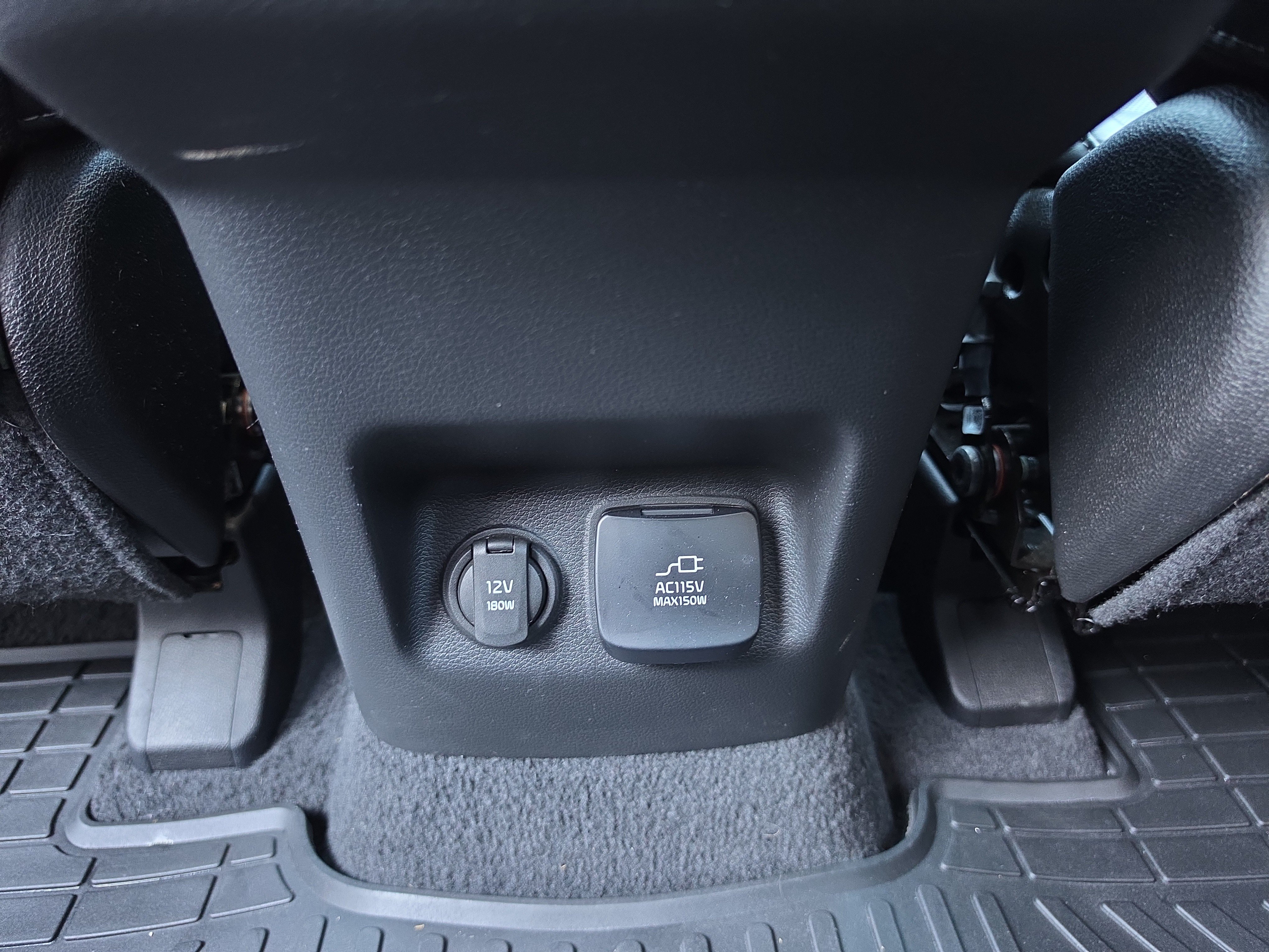 Used 2023 Kia Telluride EX X-Line AWD/4WD image 18