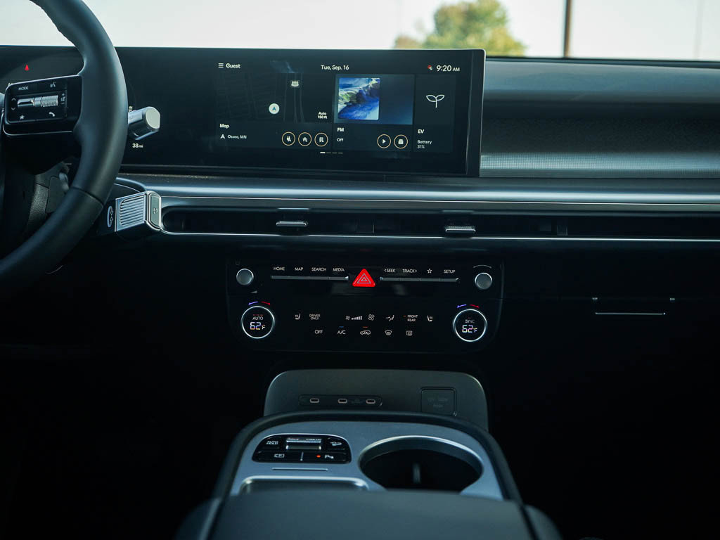 New 2026 Hyundai Ioniq 9 S image 18