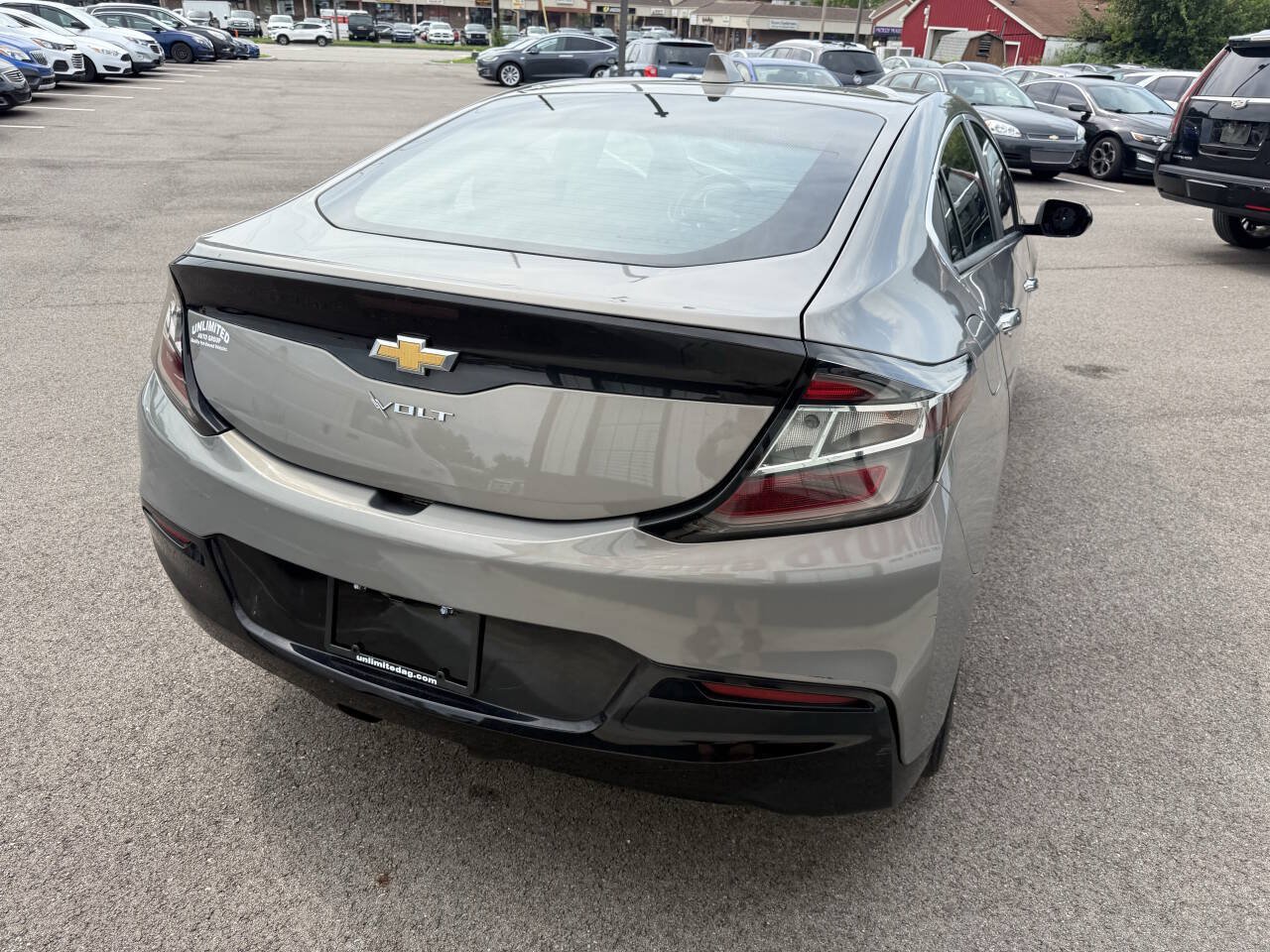 Used 2017 Chevrolet Volt LT FWD image 11