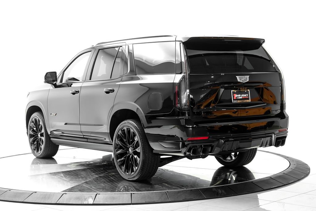 Used 2026 Cadillac Escalade V w/ LPO, ONYX Package AWD/4WD image 12