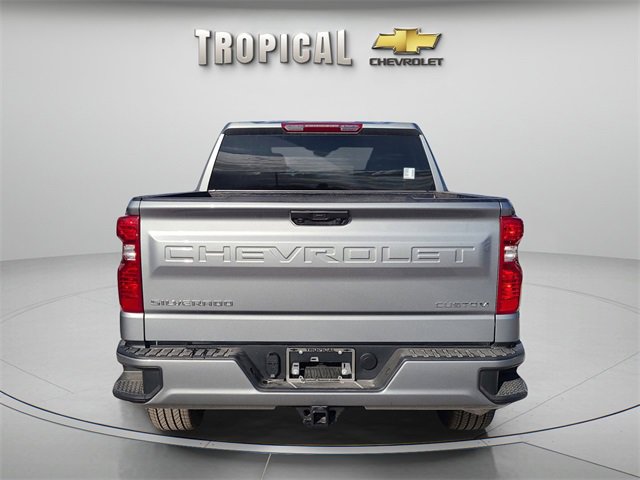 New 2026 Chevrolet Silverado 1500 Custom image 3