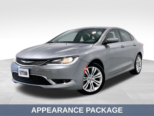 Used 2016 Chrysler 200 Limited FWD image 4