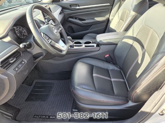 Used 2025 Nissan Altima 2.5 SR FWD image 9