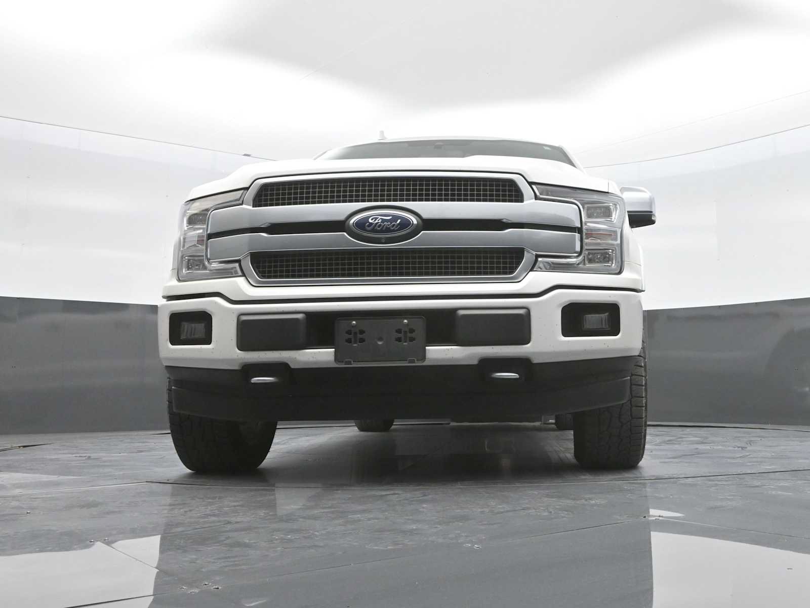 Used 2018 Ford F150 Platinum w/ Equipment Group 701A Luxury AWD/4WD image 33