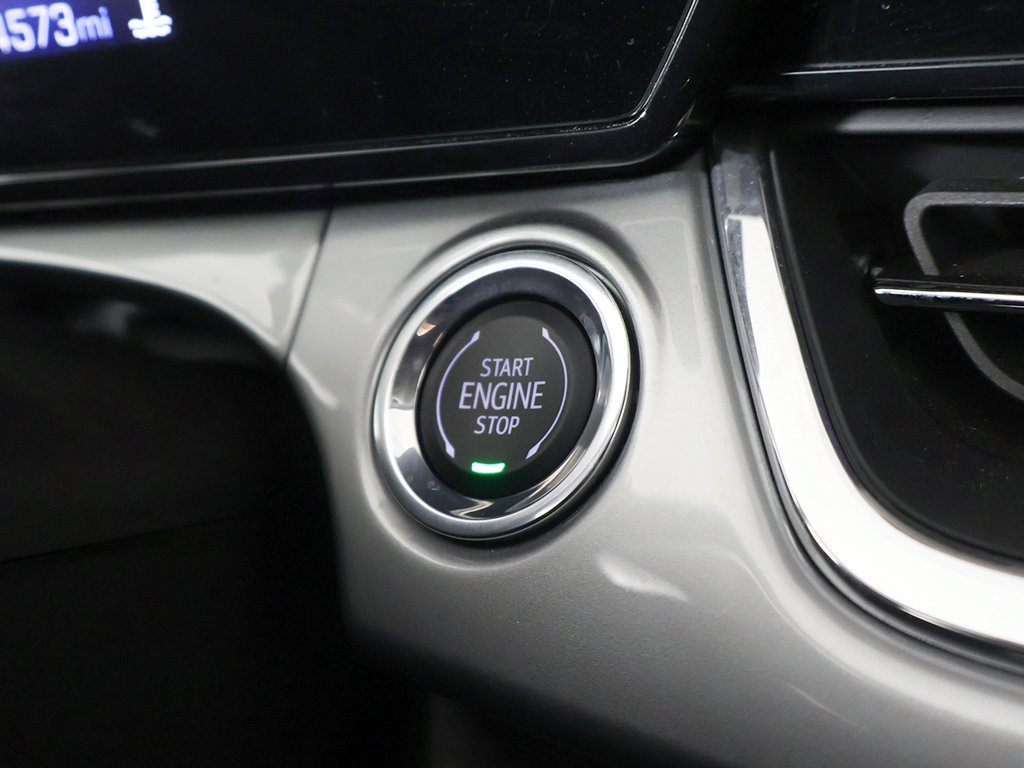 Used 2026 Chevrolet Trax LT FWD image 35