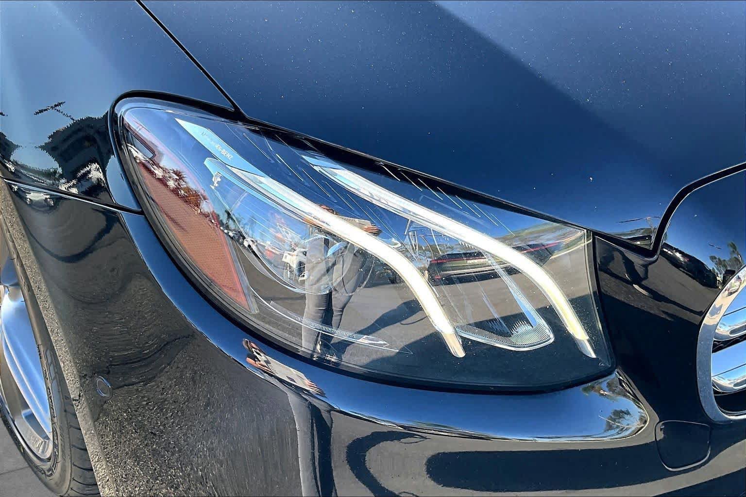 Used 2019 Mercedes-Benz E 300 image 26