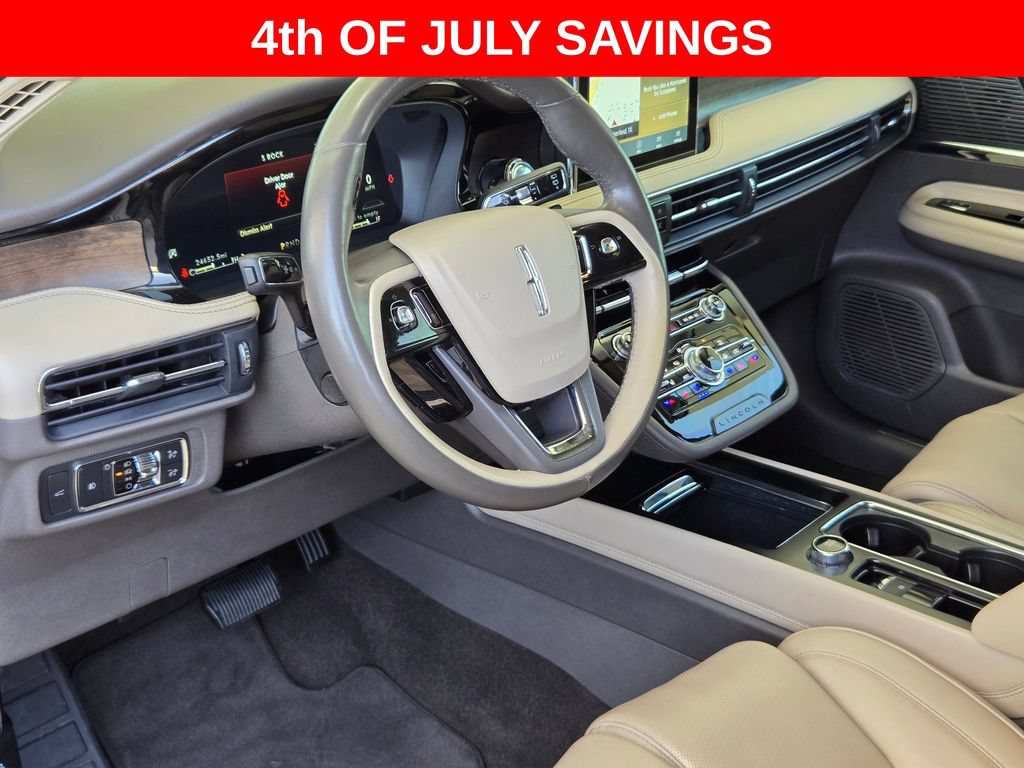 Used 2022 Lincoln Corsair Reserve w/ Equipment Group 201A AWD/4WD image 10