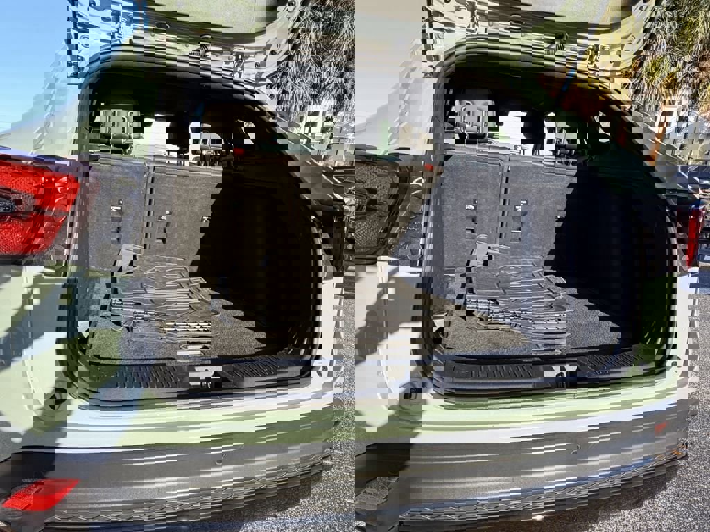 Certified 2024 Chevrolet Trax RS w/ Sunroof Package image 11