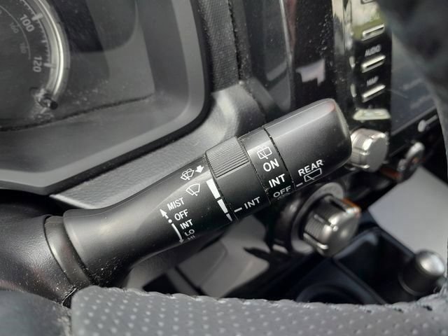 Used 2020 Toyota 4Runner TRD Off-Road Premium w/ Moonroof Package AWD/4WD image 17