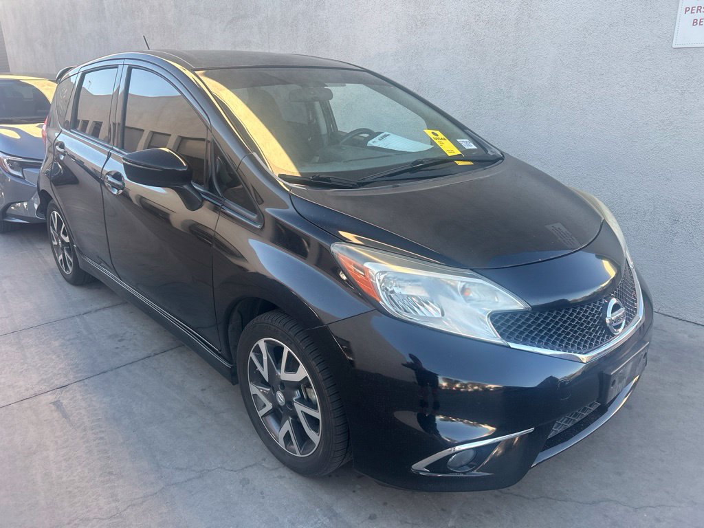 Used 2015 Nissan Versa Note FWD image 2