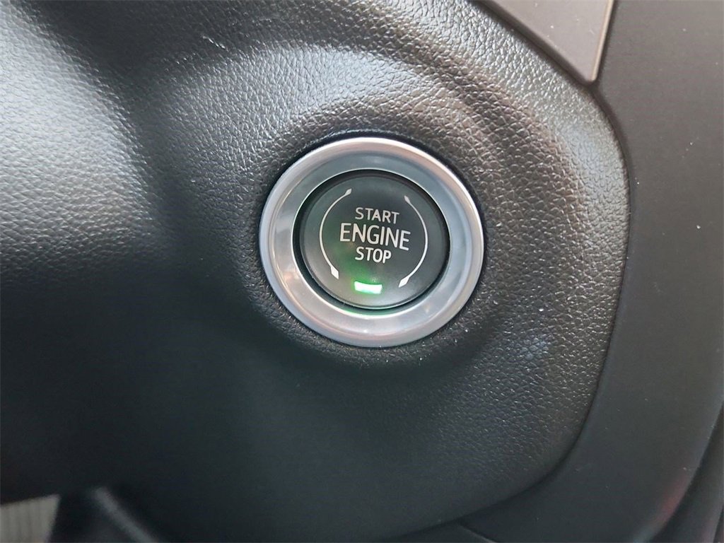 Used 2024 Chevrolet Silverado 1500 Custom image 17