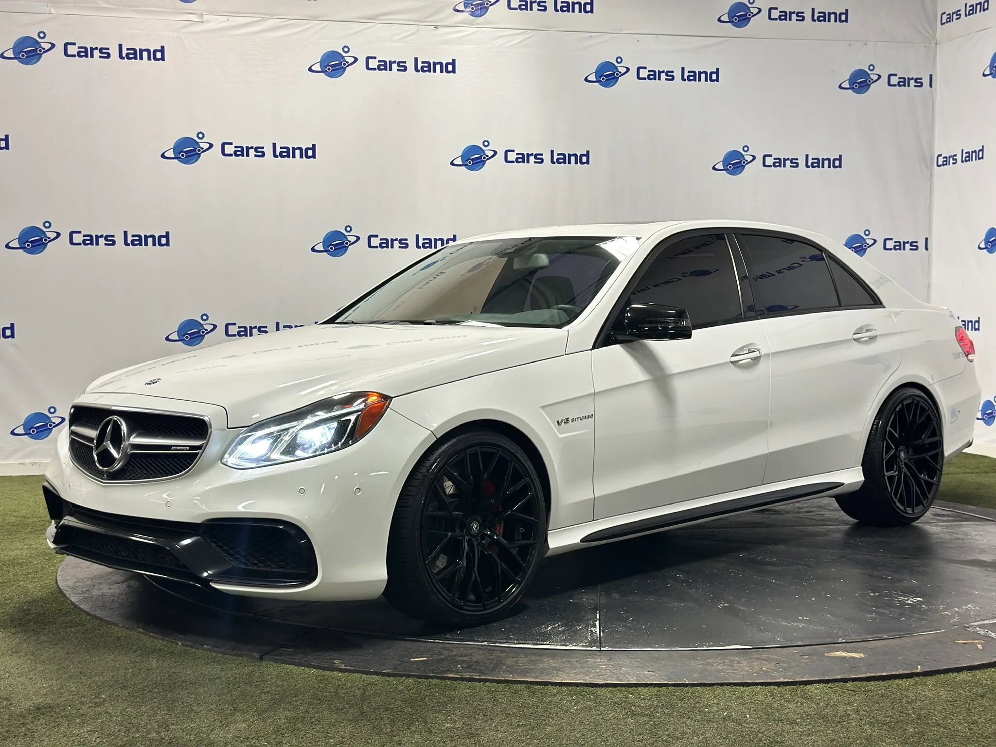 Used 2015 Mercedes-Benz E 63 AMG S-Model image 6